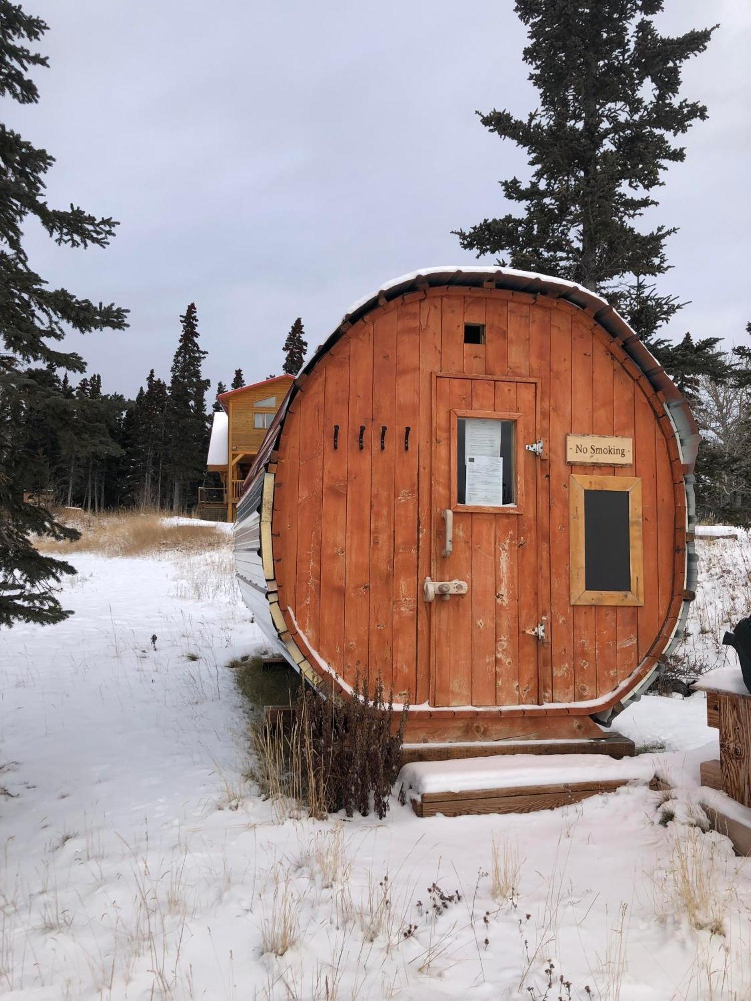 Mount Logan Ecolodge & Retreat Center Haines Junction Exterior foto