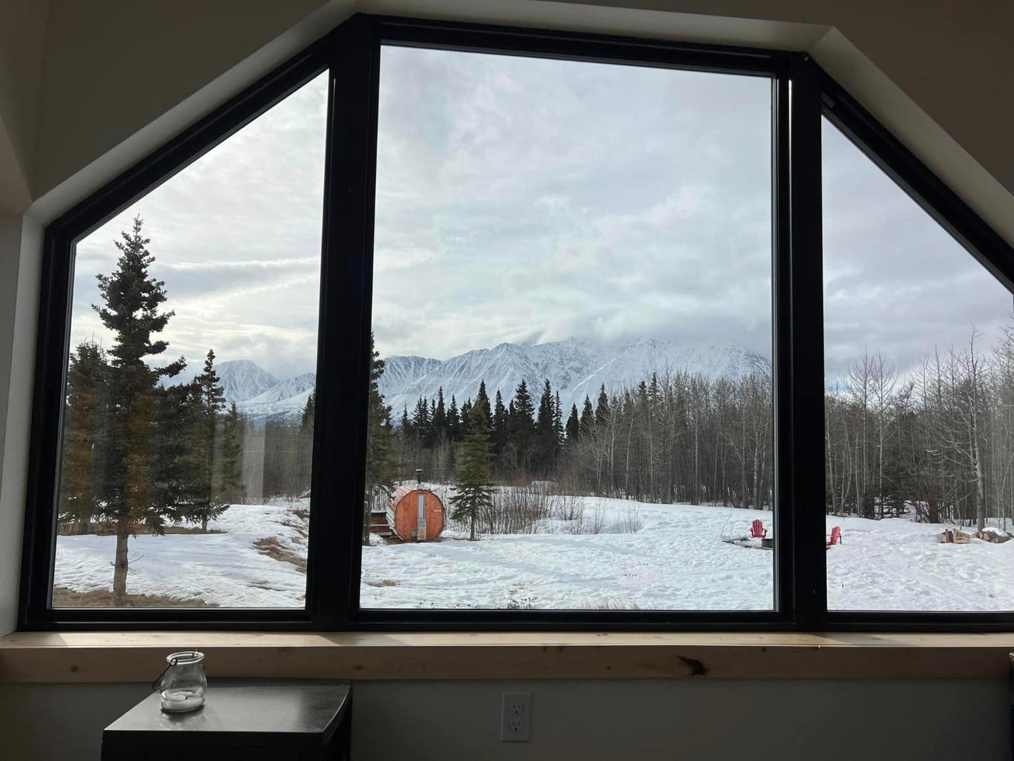 Mount Logan Ecolodge & Retreat Center Haines Junction Exterior foto